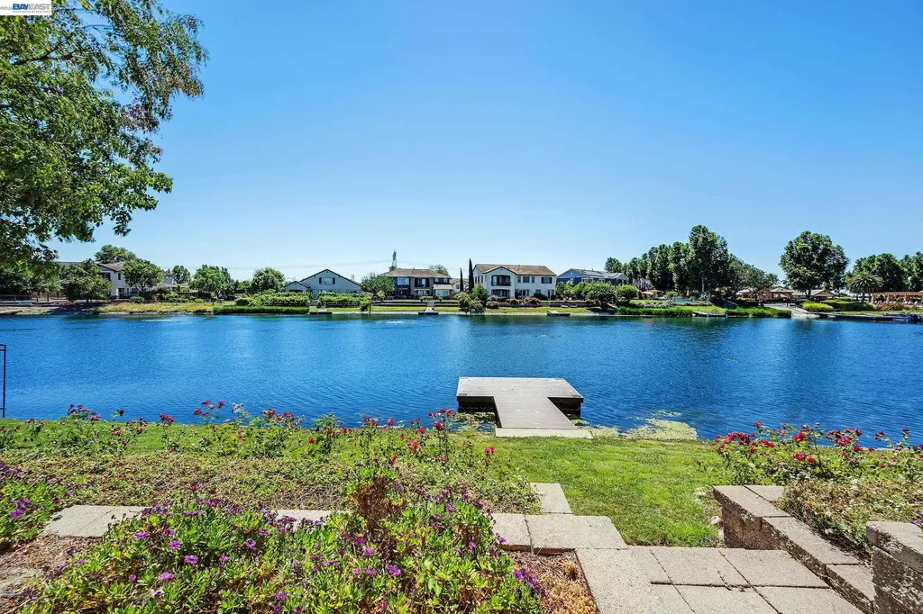 2771 Manresa Shore Lane Oakley CA 94561