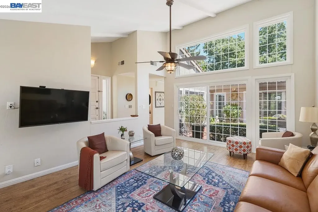531 Jones Place Walnut Creek CA 94597