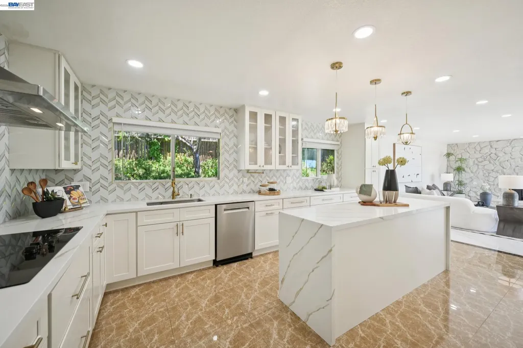 26918 Claiborne Court Hayward CA 94542