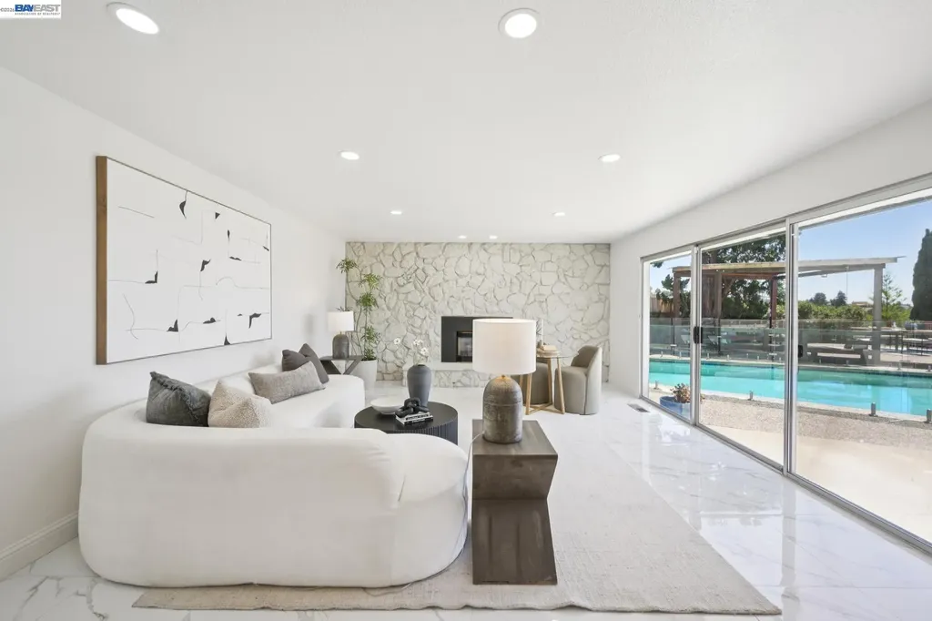 26918 Claiborne Court Hayward CA 94542