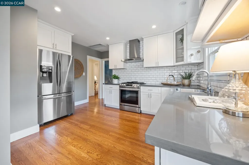 628 Poirier Street Oakland CA 94609