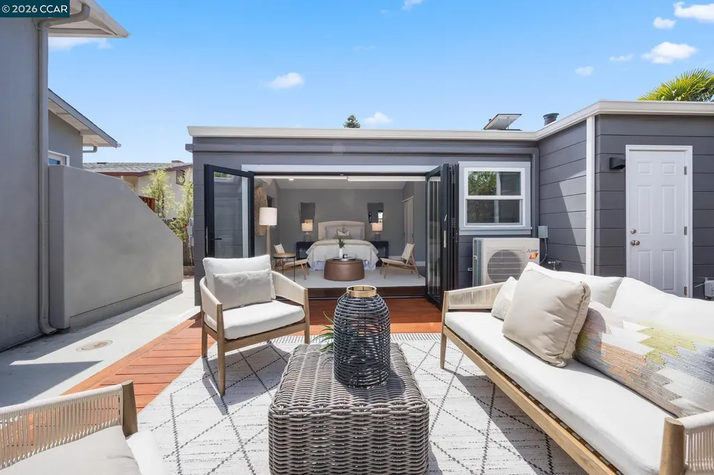 628 Poirier Street Oakland CA 94609