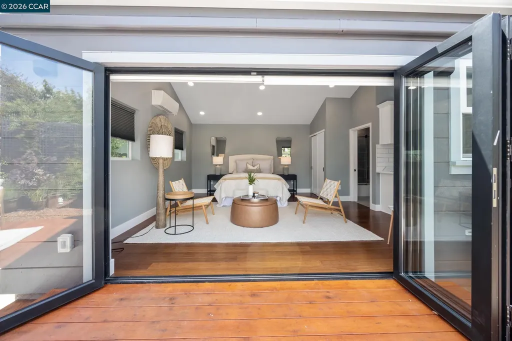 628 Poirier Street Oakland CA 94609