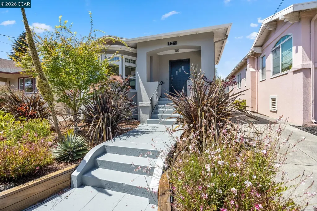 628 Poirier Street Oakland CA 94609
