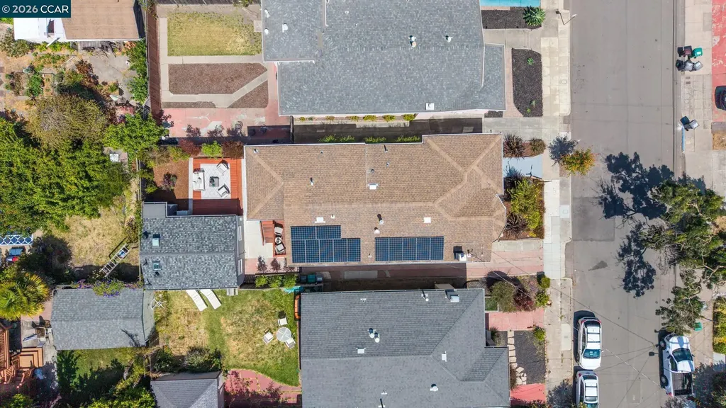 628 Poirier Street Oakland CA 94609