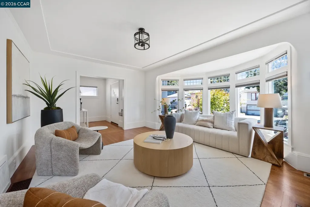 628 Poirier Street Oakland CA 94609