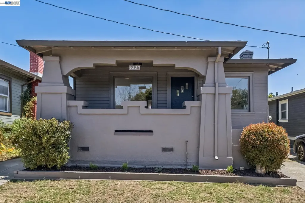 4220 Suter Street Oakland CA 94619