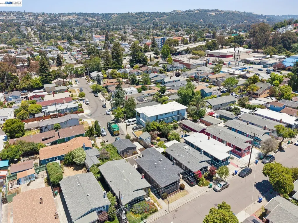 4220 Suter Street Oakland CA 94619