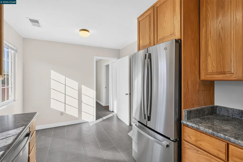 831 Fulton Way El Sobrante CA 94803