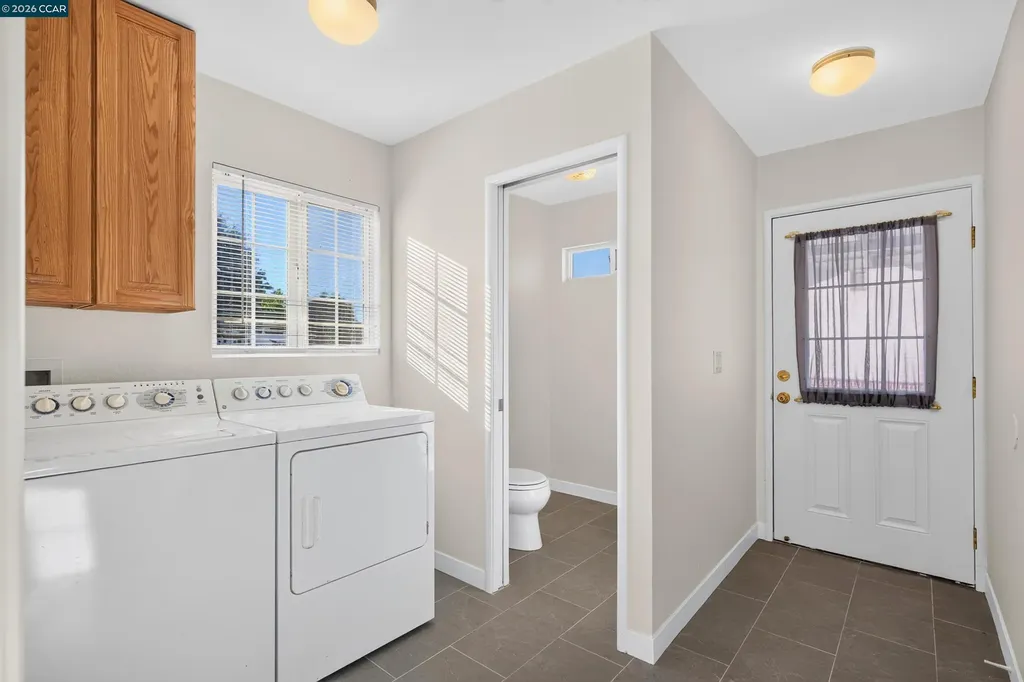 831 Fulton Way El Sobrante CA 94803