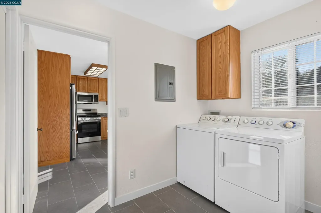 831 Fulton Way El Sobrante CA 94803