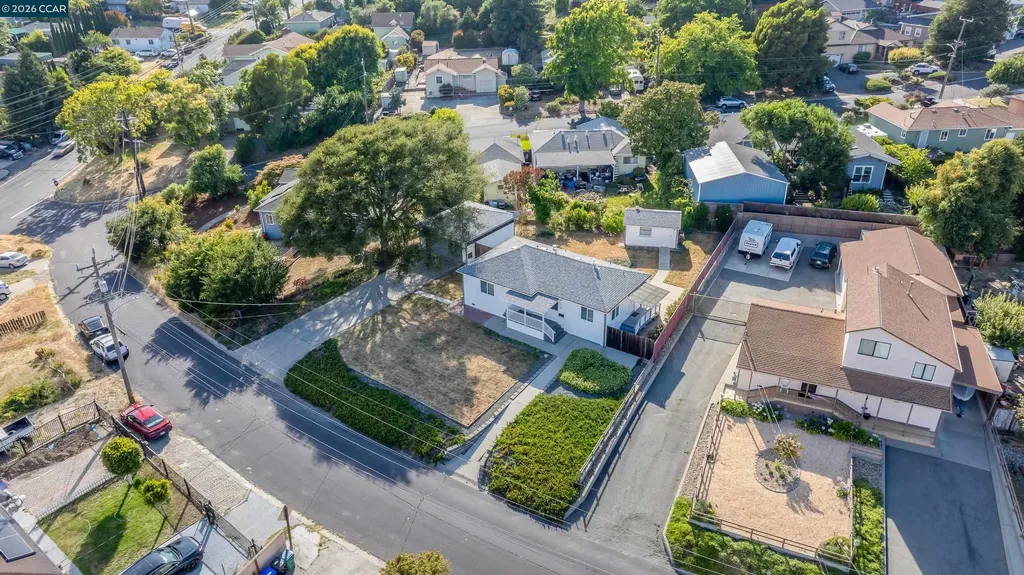 831 Fulton Way El Sobrante CA 94803