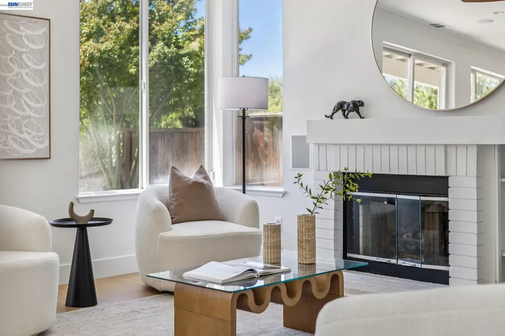 262 Ratto Road Alameda CA 94502