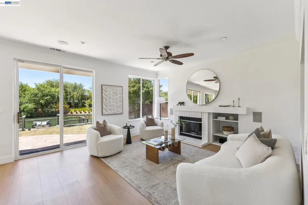 262 Ratto Road Alameda CA 94502