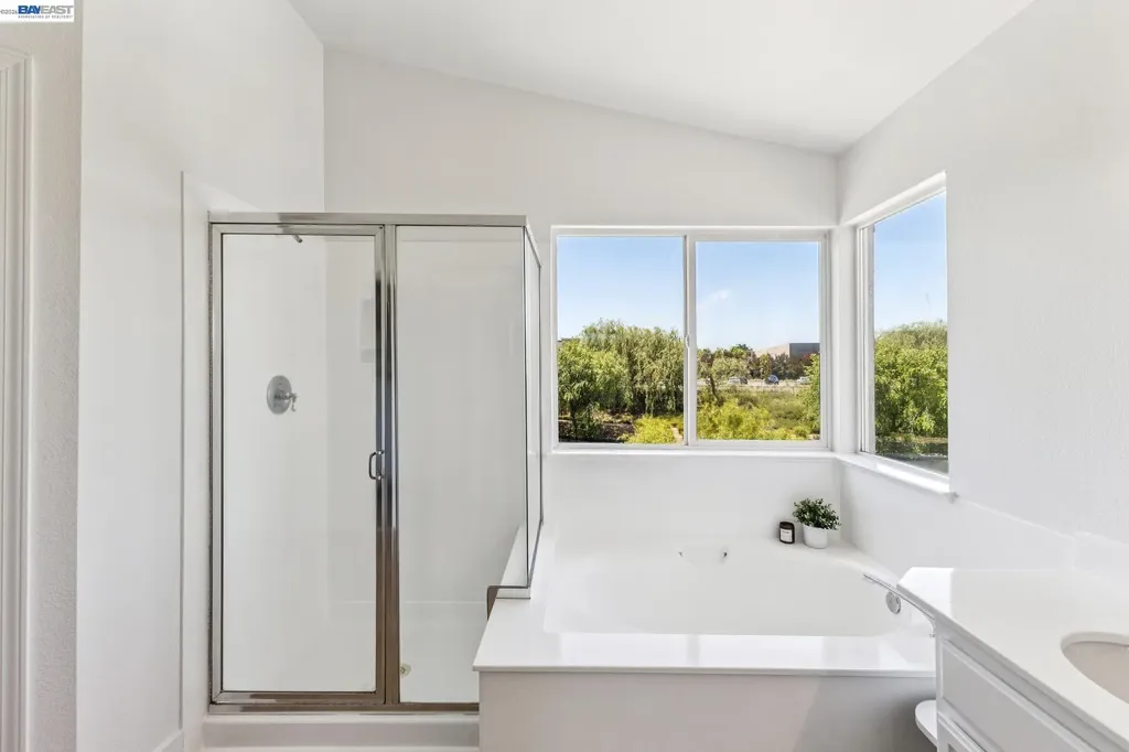 262 Ratto Road Alameda CA 94502