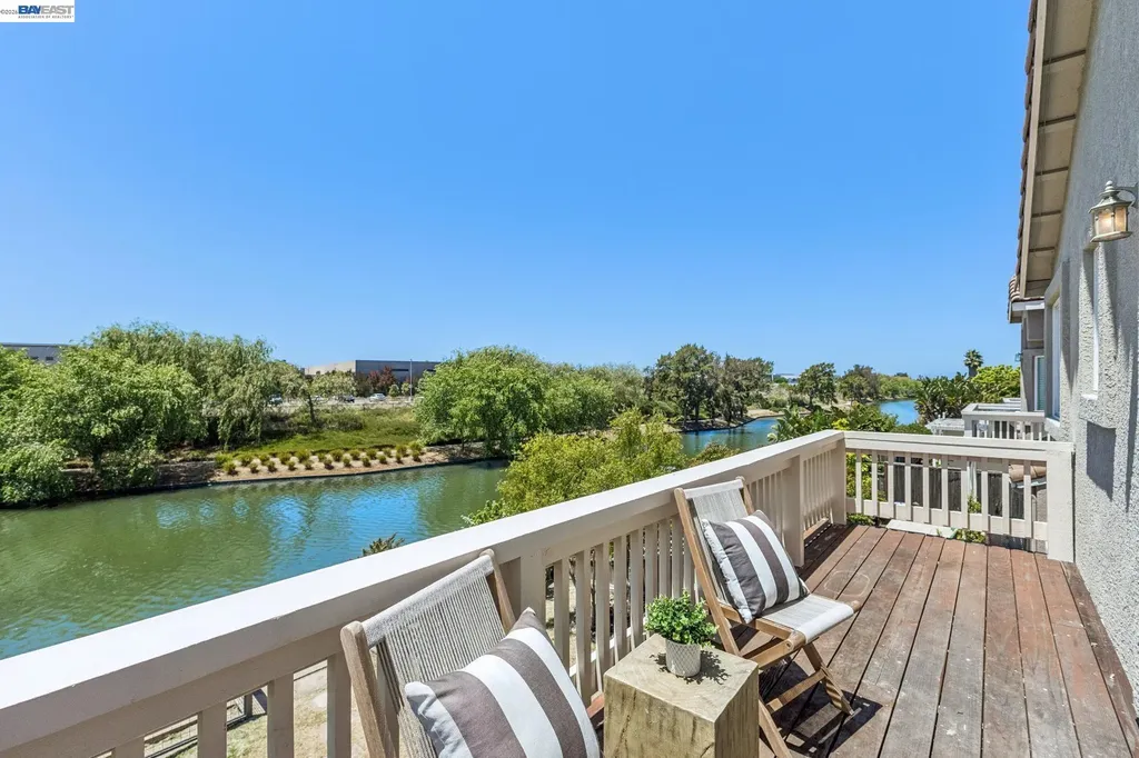 262 Ratto Road Alameda CA 94502