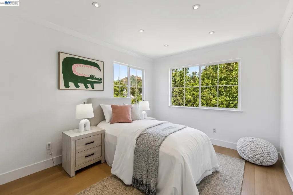 262 Ratto Road Alameda CA 94502