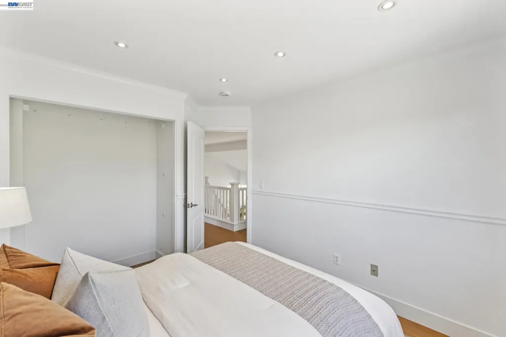 262 Ratto Road Alameda CA 94502