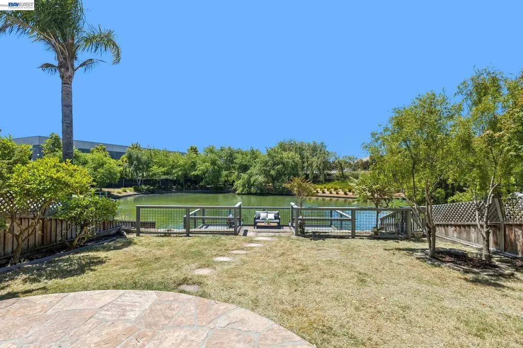 262 Ratto Road Alameda CA 94502