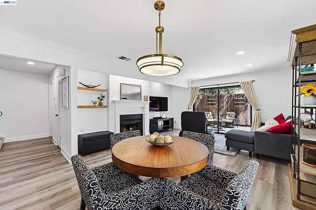 73 Mozden Lane Pleasant Hill CA 94523
