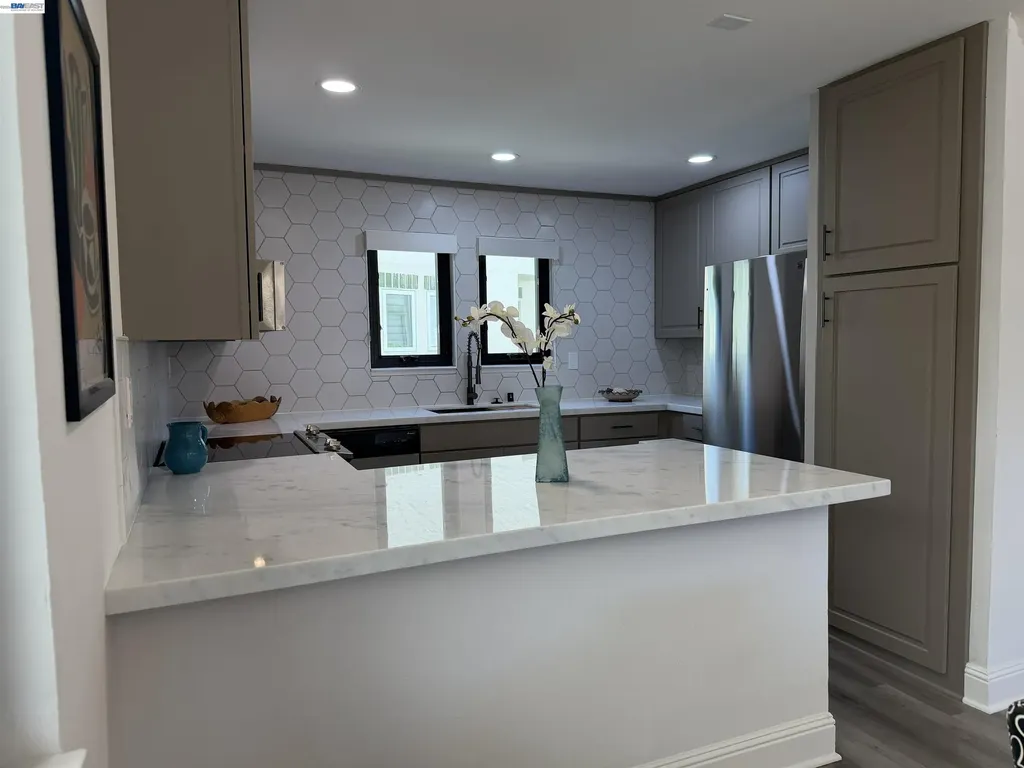 73 Mozden Lane Pleasant Hill CA 94523