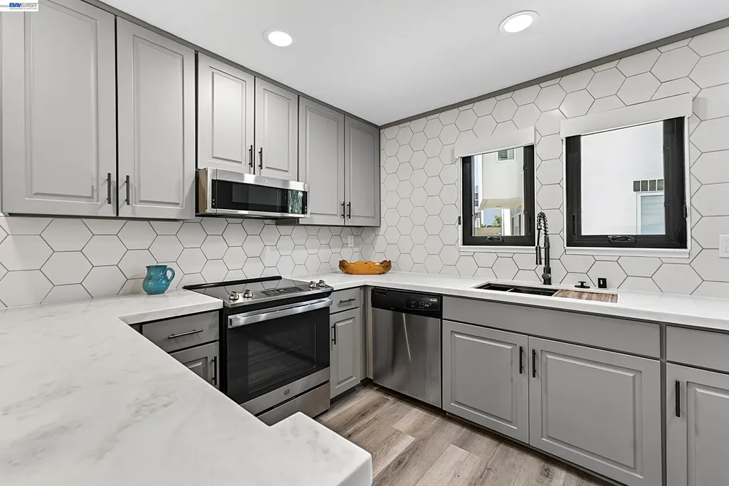 73 Mozden Lane Pleasant Hill CA 94523