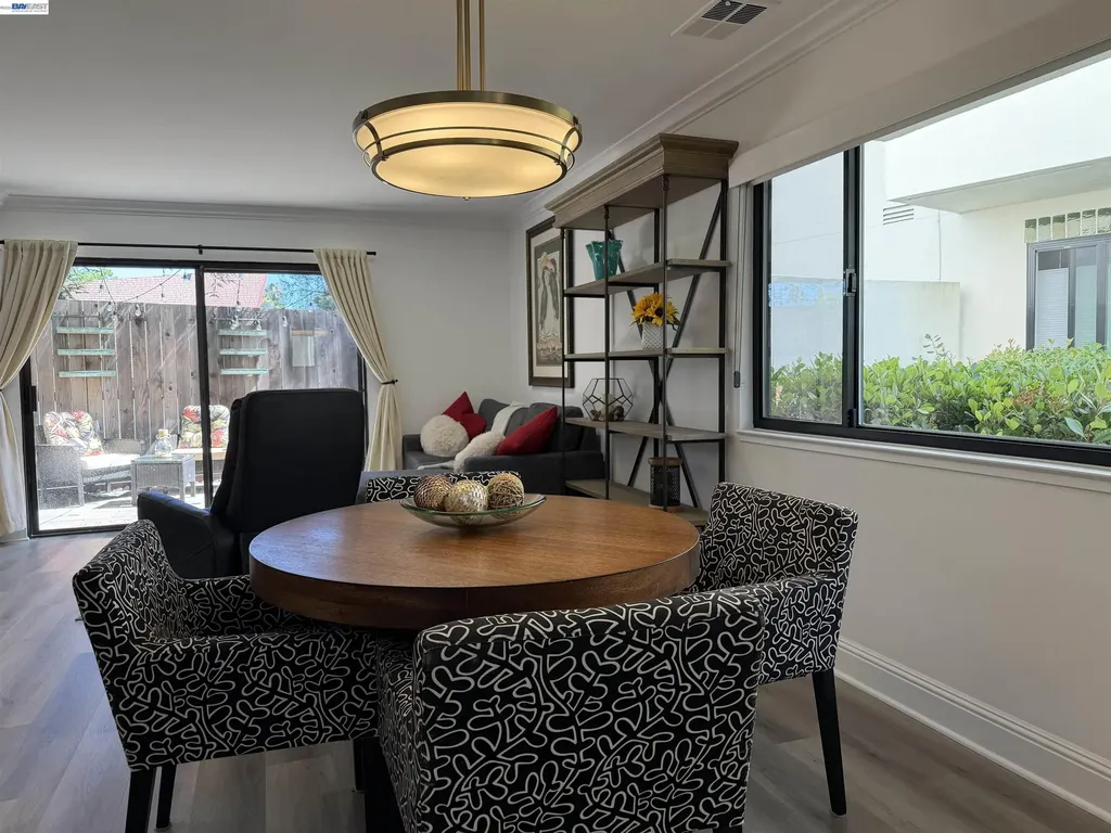 73 Mozden Lane Pleasant Hill CA 94523