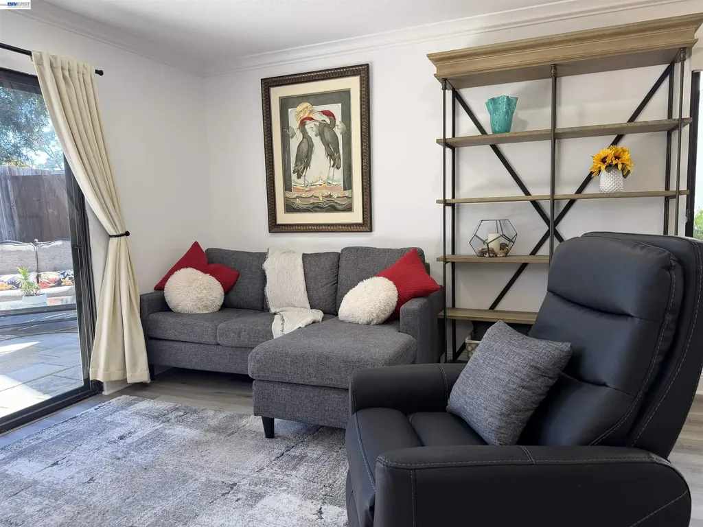 73 Mozden Lane Pleasant Hill CA 94523