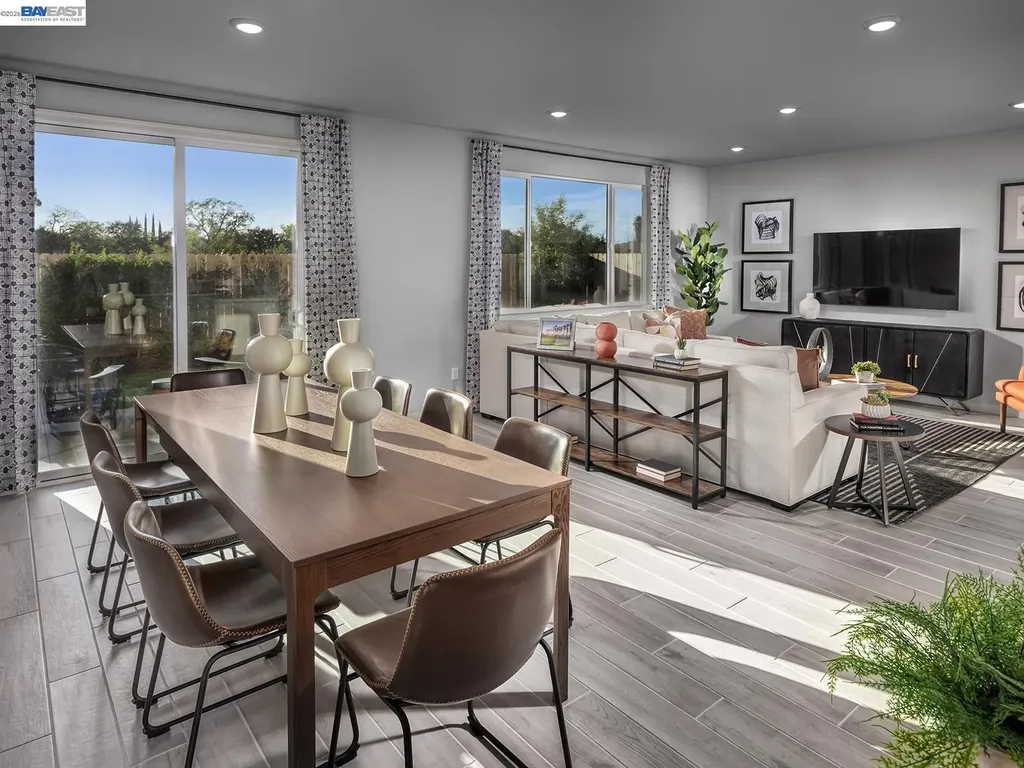5200 Kestrel Street Antioch CA 94531