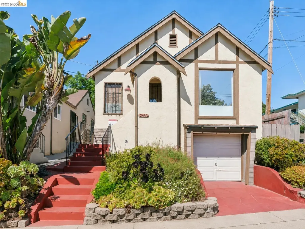7650 Ney Avenue Oakland CA 94605