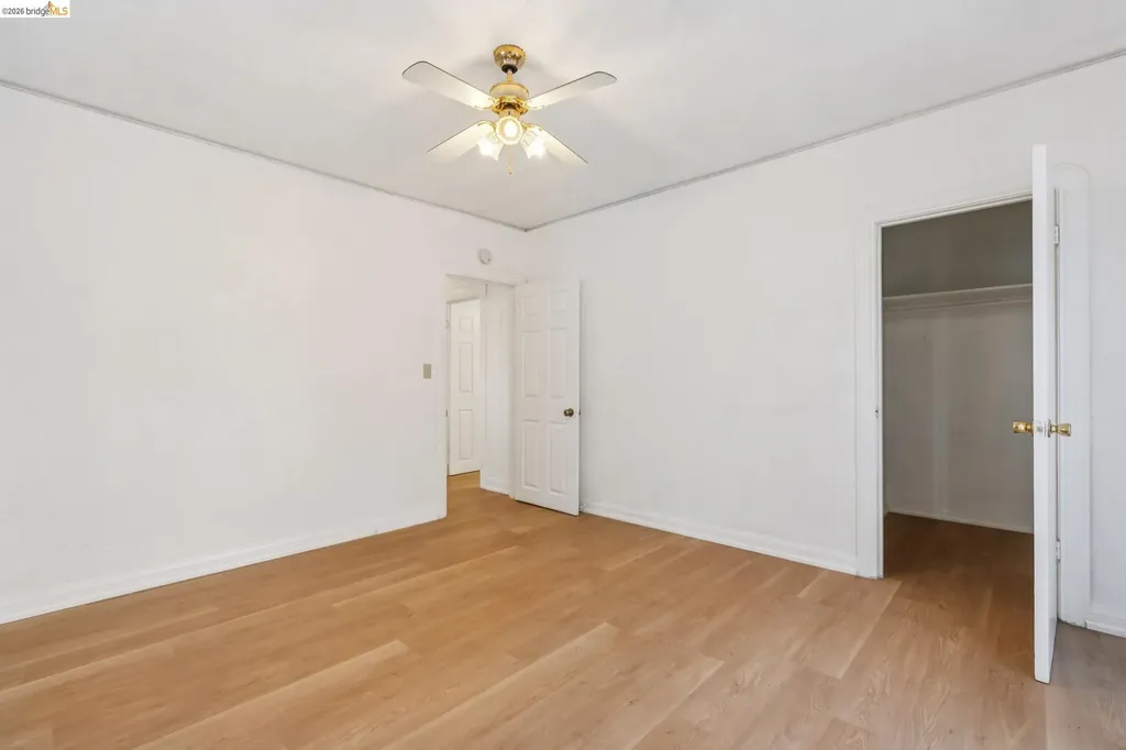 7650 Ney Avenue Oakland CA 94605