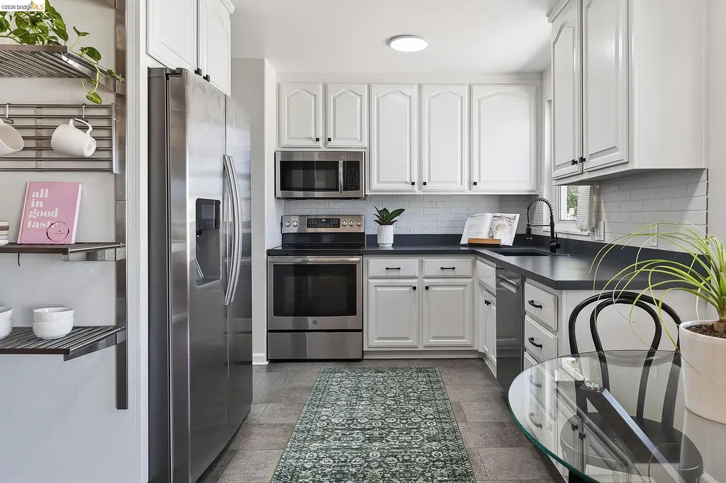 15066 Andover Street San Leandro CA 94579