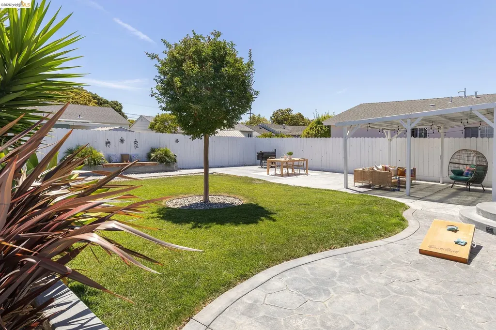 15066 Andover Street San Leandro CA 94579