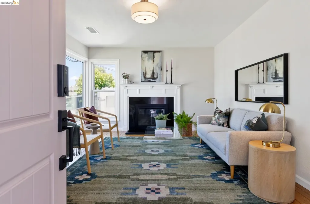 15066 Andover Street San Leandro CA 94579