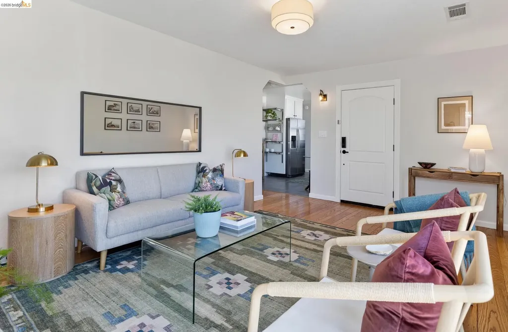 15066 Andover Street San Leandro CA 94579