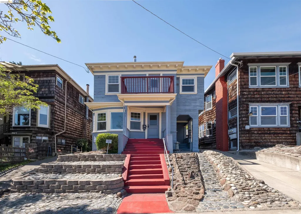 4277 Howe Street Oakland CA 94611