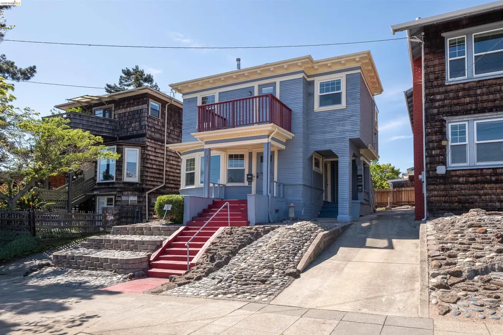 4277 Howe Street Oakland CA 94611