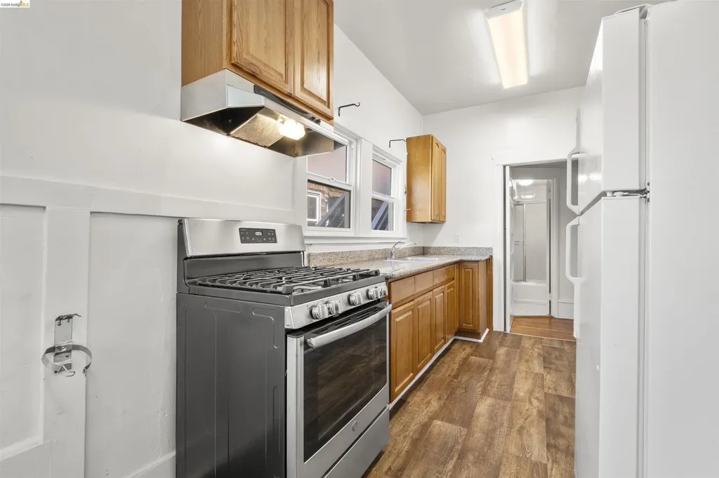 4277 Howe Street Oakland CA 94611