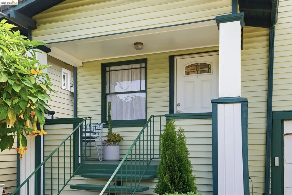 3118 Champion Street Oakland CA 94602