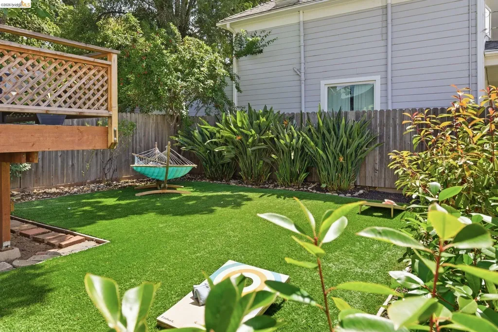 3118 Champion Street Oakland CA 94602
