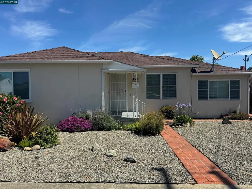 850 Harmony Drive Ashland CA 94541