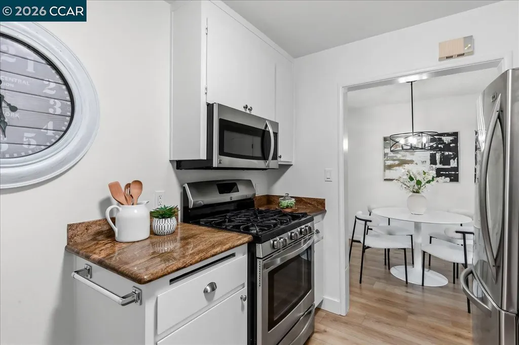 850 Harmony Drive Ashland CA 94541