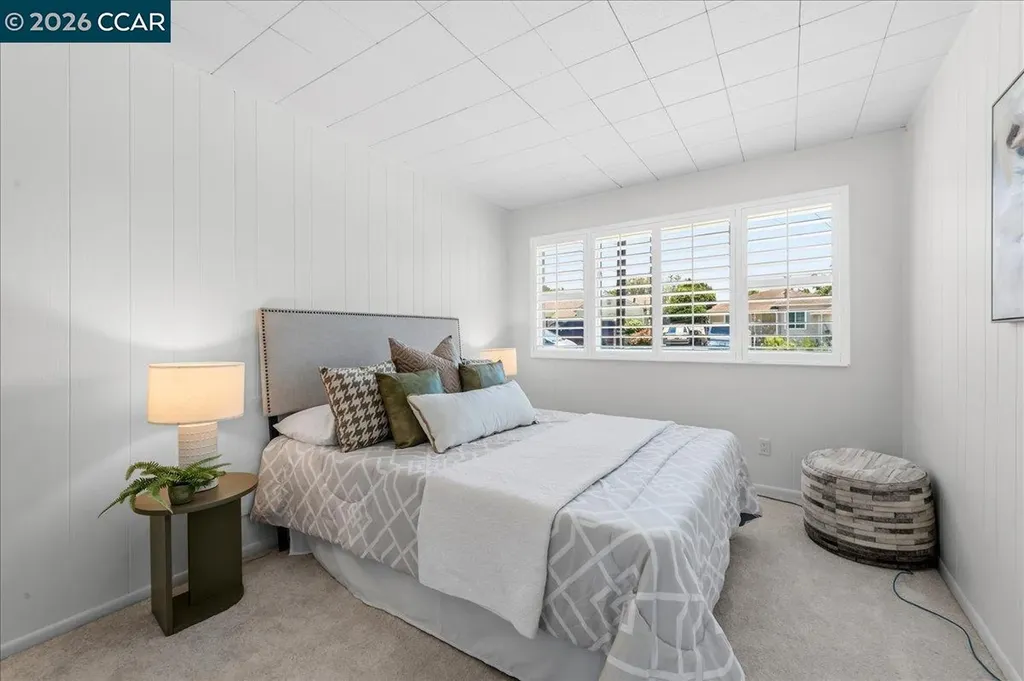 850 Harmony Drive Ashland CA 94541