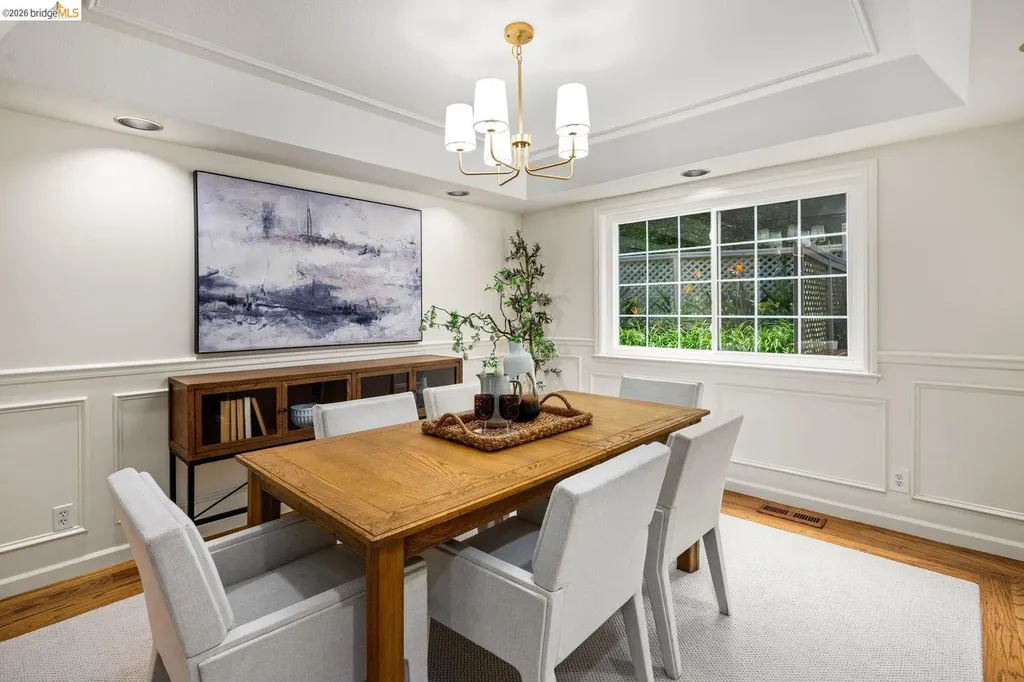 6685 Shepherd Canyon Road Oakland CA 94611