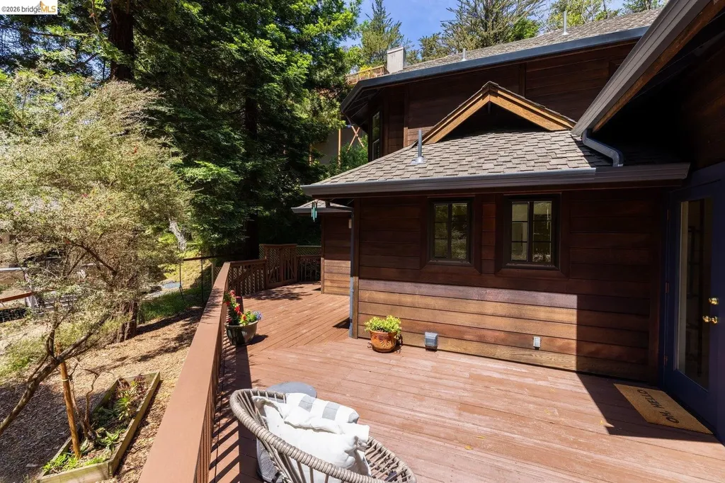 6685 Shepherd Canyon Road Oakland CA 94611