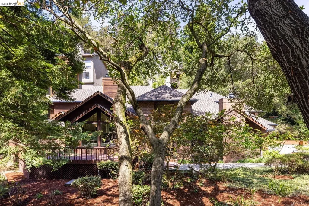 6685 Shepherd Canyon Road Oakland CA 94611