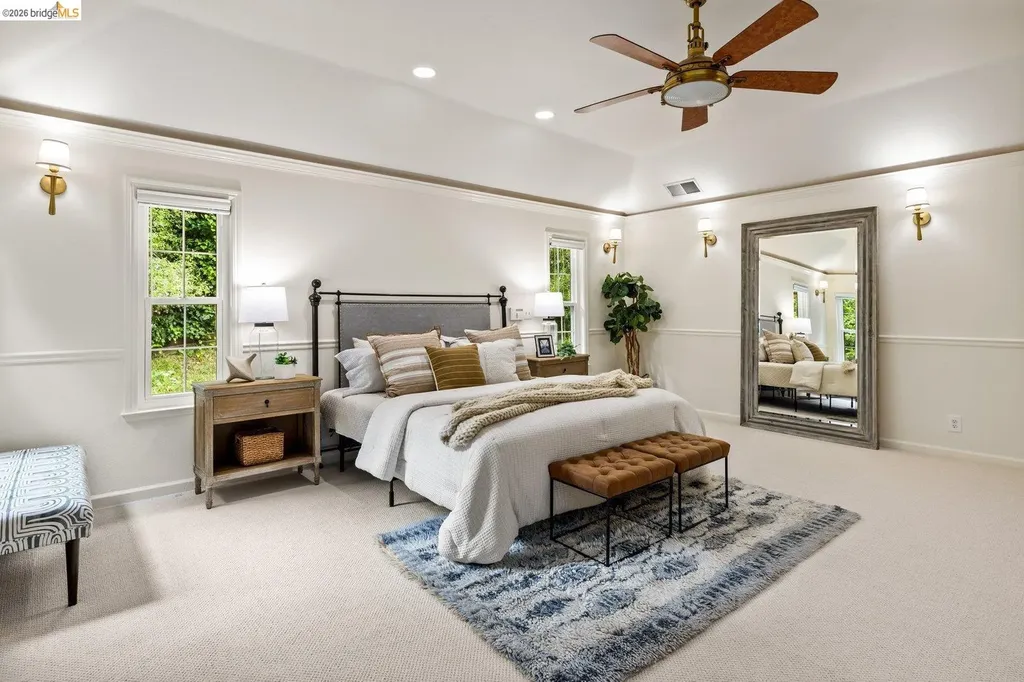 6685 Shepherd Canyon Road Oakland CA 94611