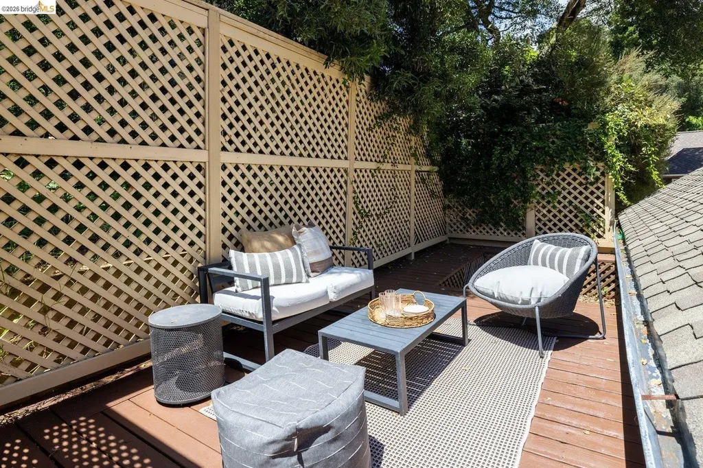 6685 Shepherd Canyon Road Oakland CA 94611