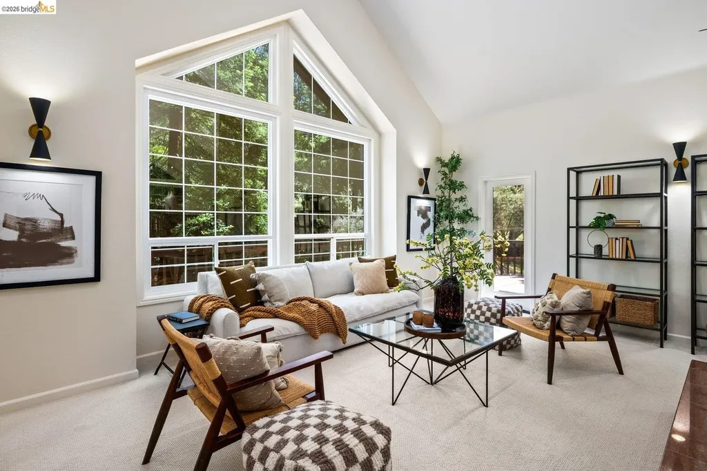6685 Shepherd Canyon Road Oakland CA 94611