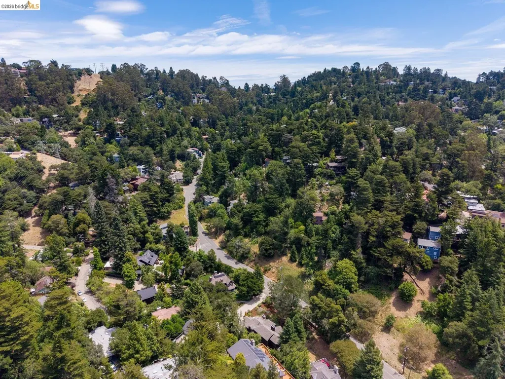 6685 Shepherd Canyon Road Oakland CA 94611